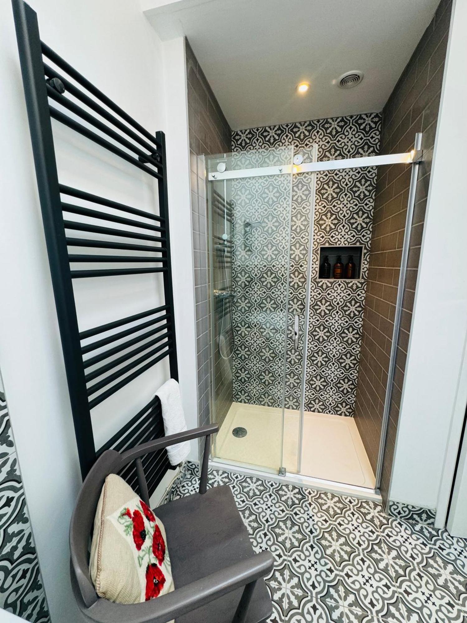 Totterdown'S Modern & Vintage Inspired Home 布里斯托 外观 照片